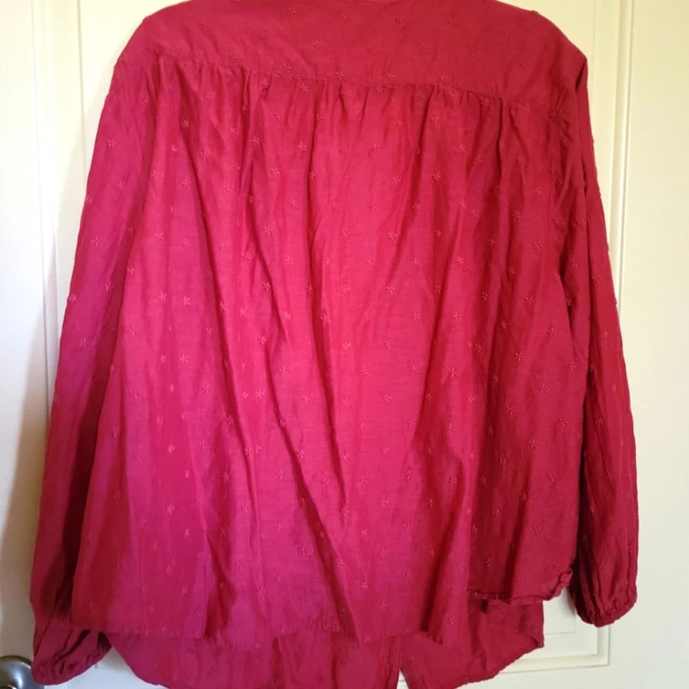 Old Navy cotton peasant blouse - Picture 2 of 3
